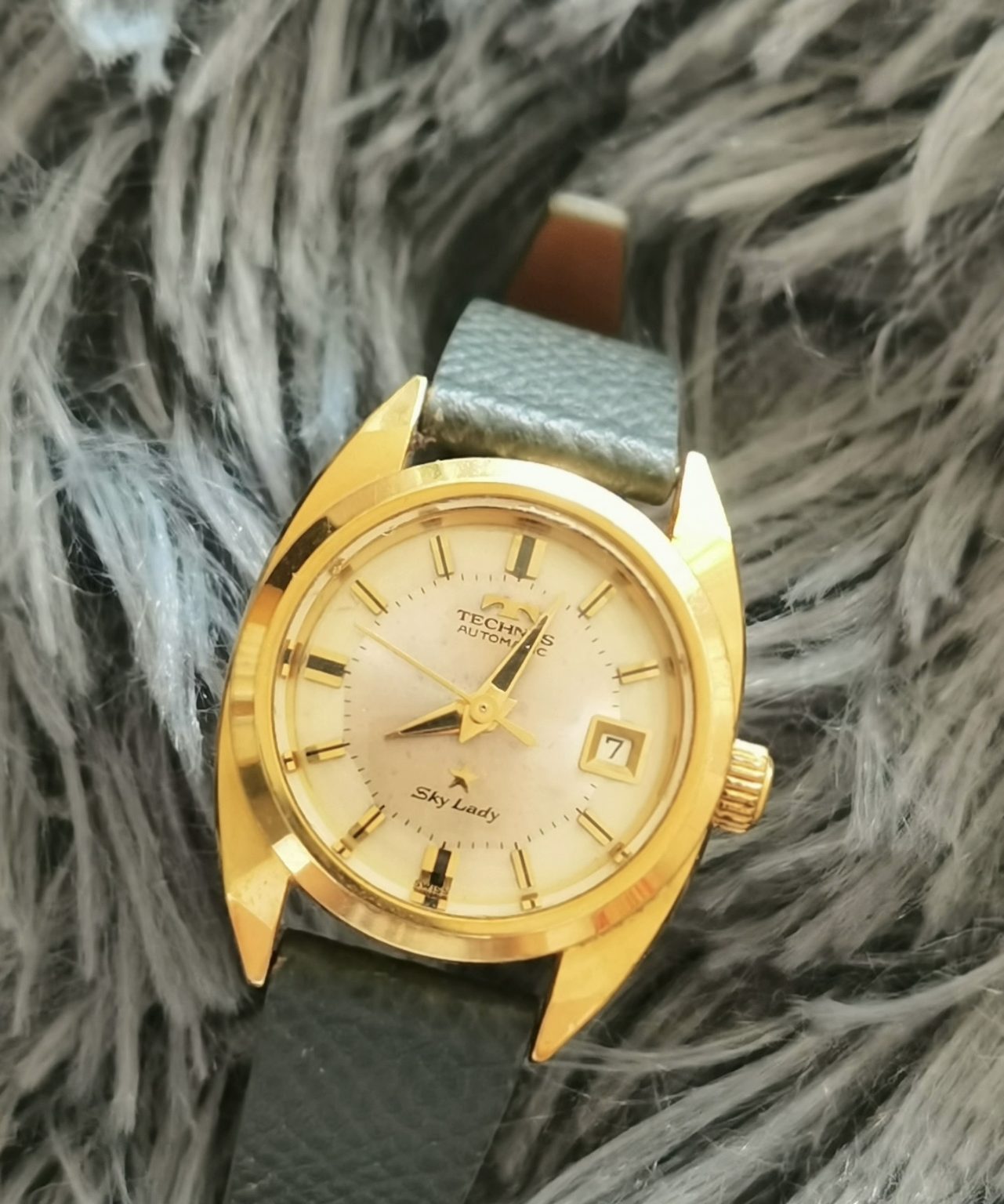 Technos Automatic Swiss Gold Plated Lady's Watch 24mm 033-0800