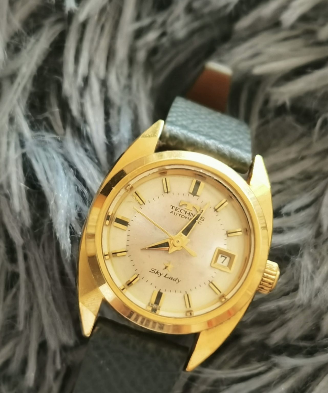 Technos Automatic Swiss Gold Plated Lady's Watch 24mm 033-0800