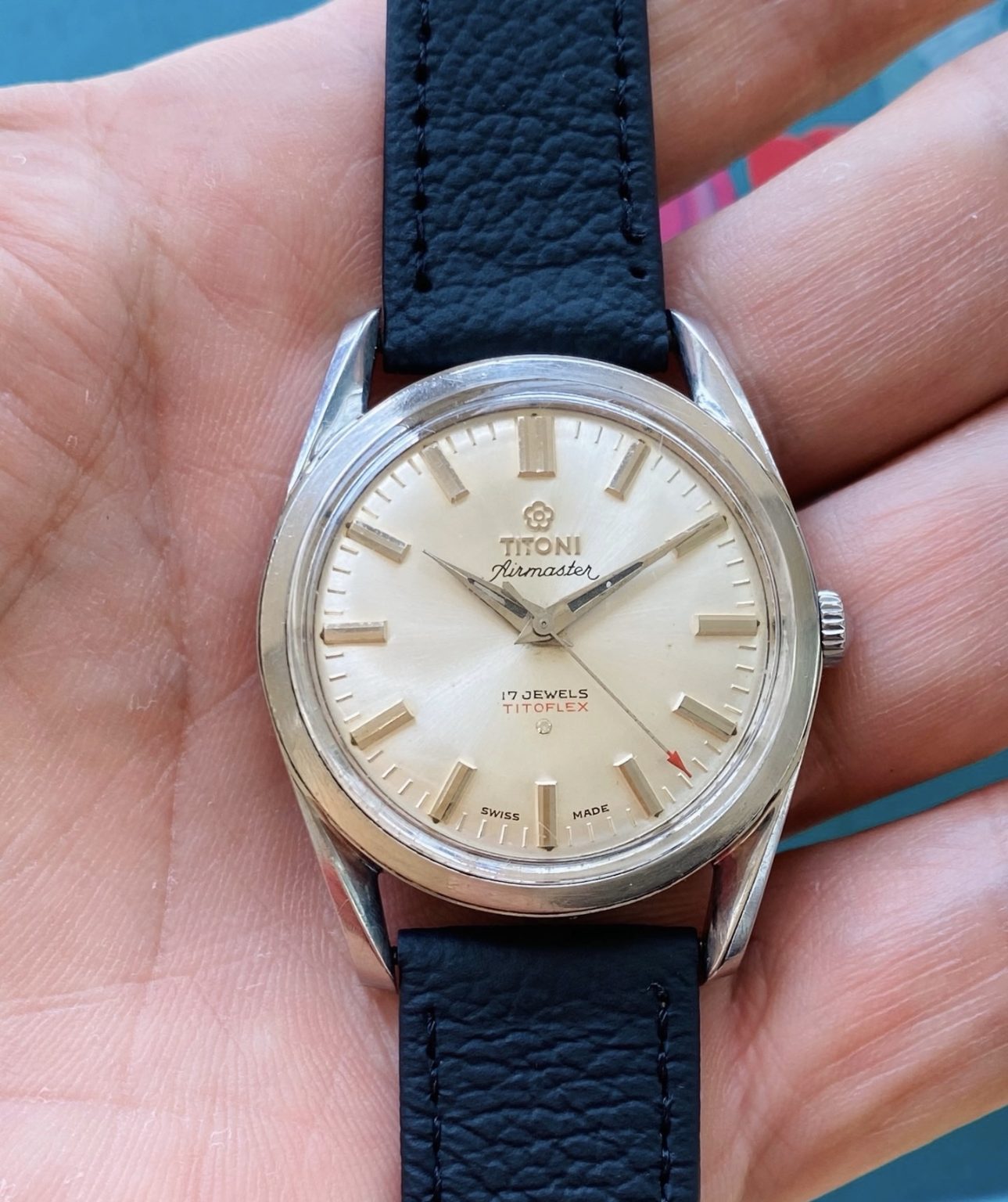 Swiss Titoni Vintage Manual Wind Mens' Watch 34.5mm ETA2750 17 Jewels 037-0230