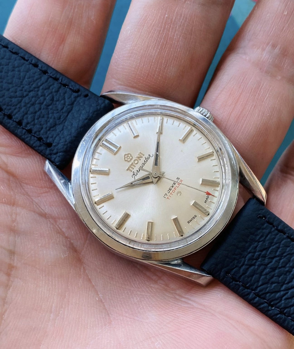 Swiss Titoni Vintage Manual Wind Mens' Watch 34.5mm ETA2750 17 Jewels 037-0230