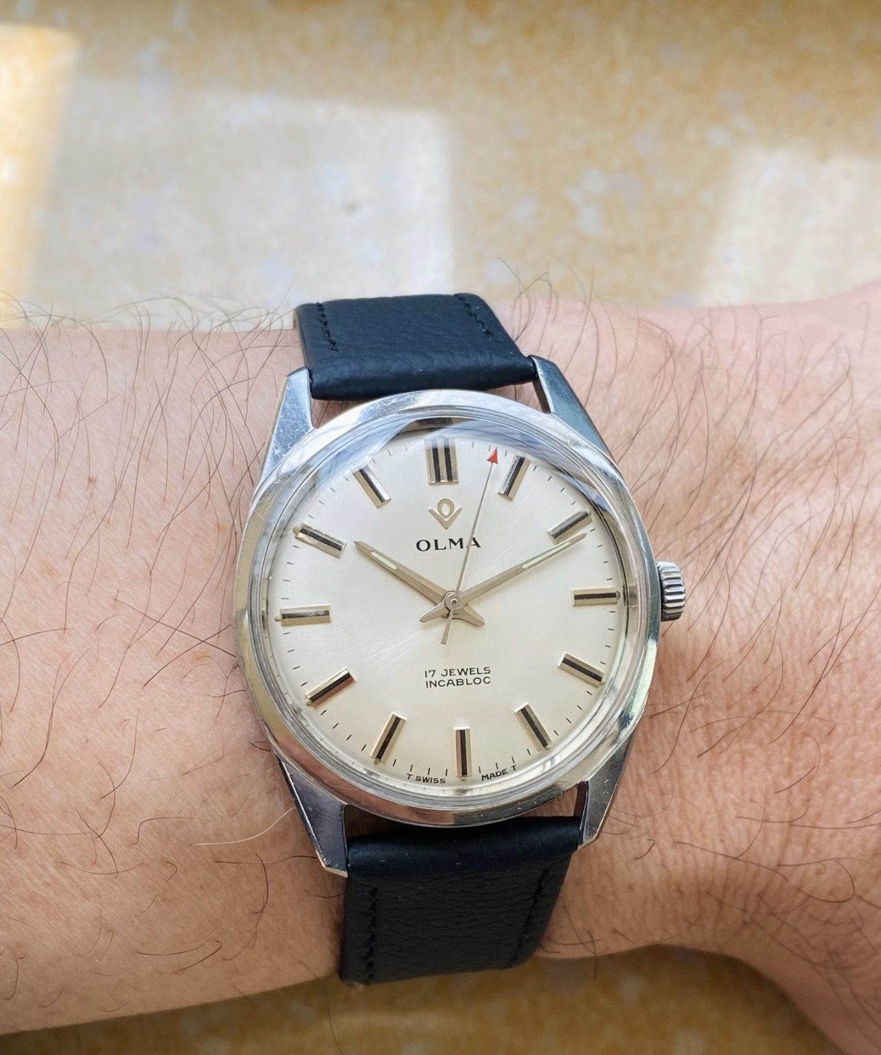 OLMA Vintage Manual-Winding Mens' Swiss Watch 34mm ETA2750 SKU.038-0180