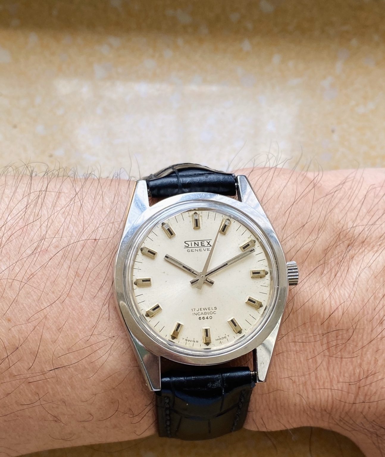 Swiss Vintage Sinex Genève Manual Wind Watch Ref.6640 36mm 17 Jewels 051-0120