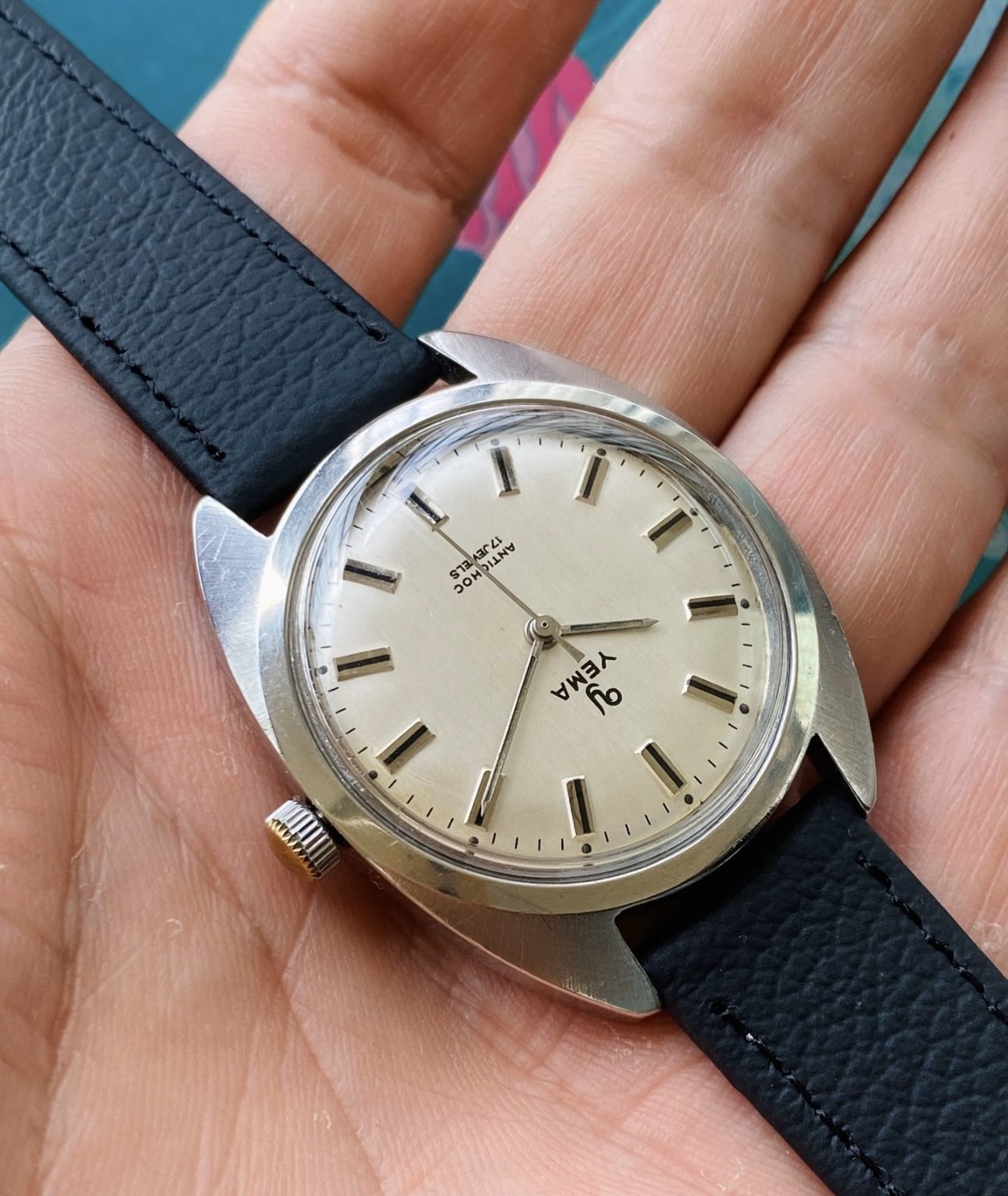 French Made YEMA Vintage Manual-Winding Mens' Watch 36mm 17 Jewels 053-0170