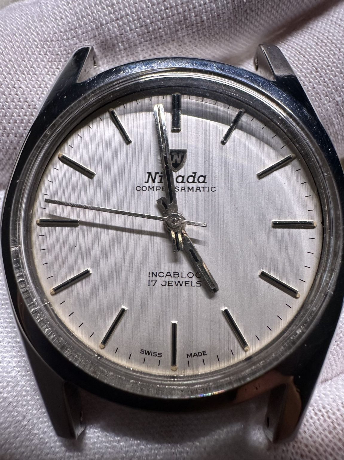 Nivada Compensamatic Vintage Manual Wind Watch Cal. 2750 36mm 1970s SKU.070-0300