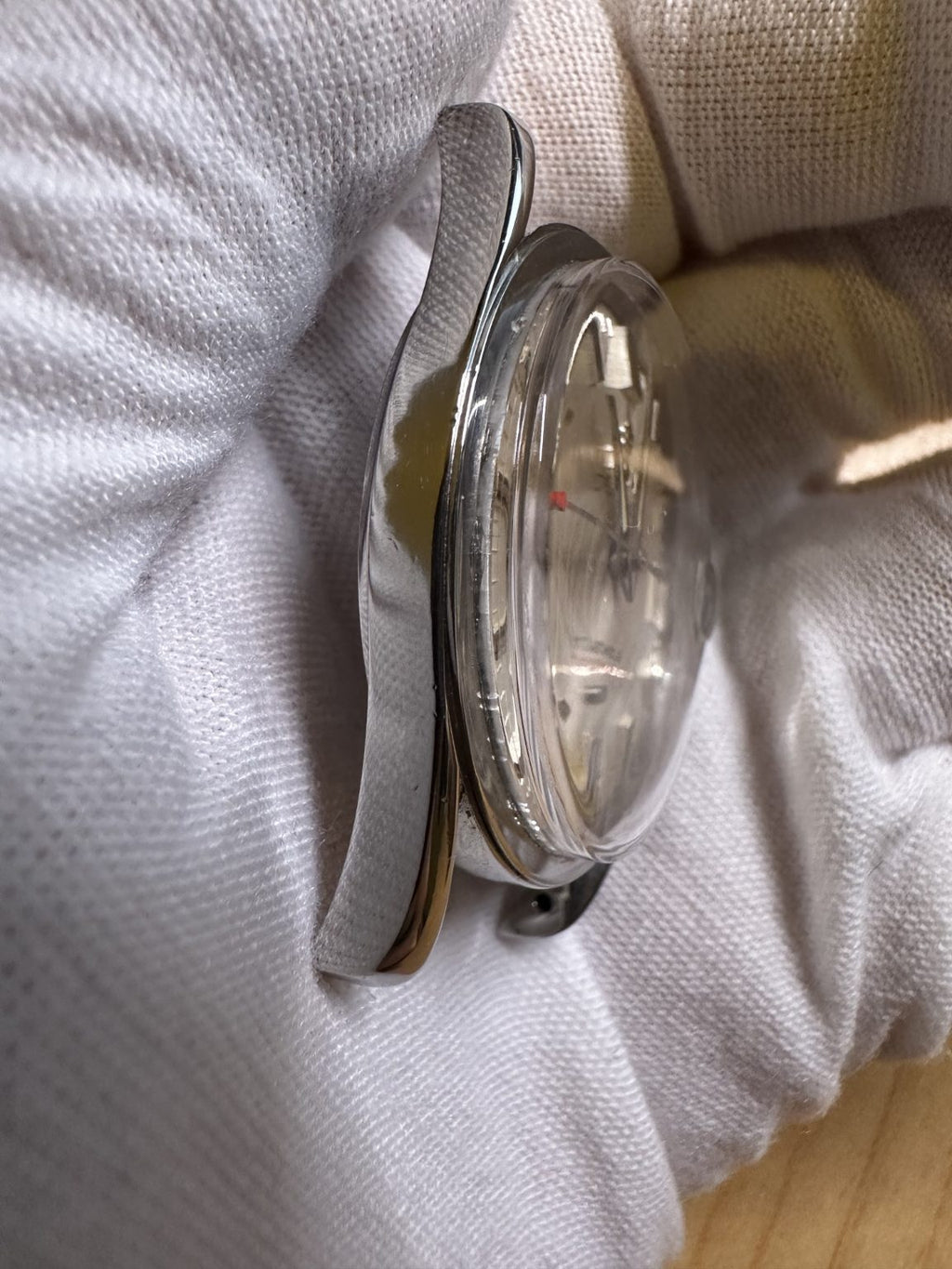 Titoni Vintage Manual-Winding Men's Swiss Watch 34mm 17 Jewels SKU.071-0400