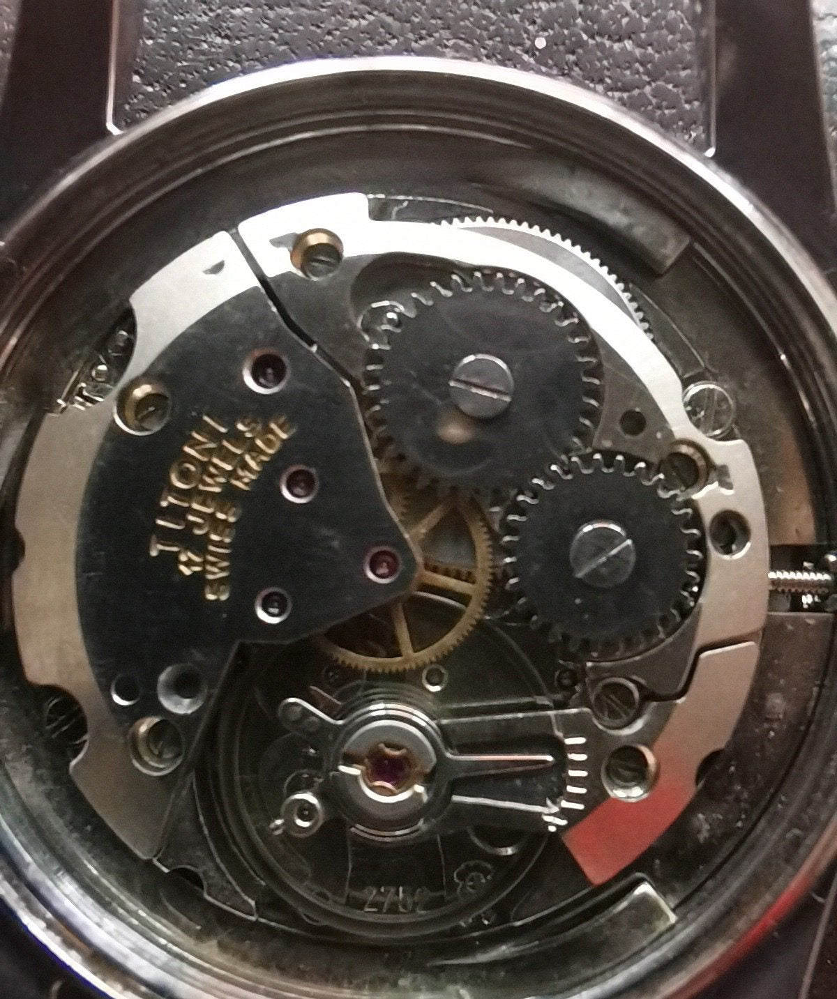 Titoni Vintage Manual-Winding Men's Swiss Watch 34mm 17 Jewels SKU.071-0400