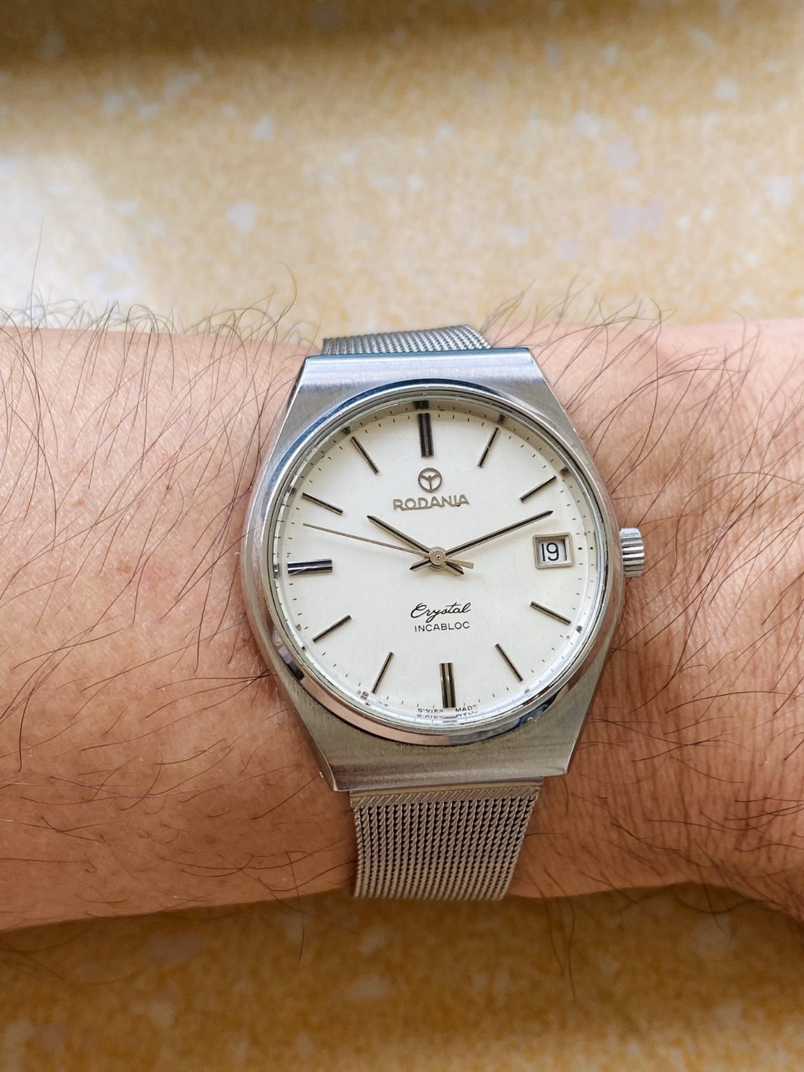 Rodania Crystal – Swiss Made Manual Winding Watch 35.5mm 17Jewels SKU.080-0230