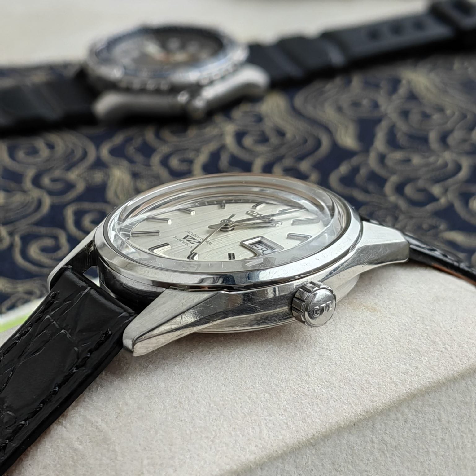 Citizen Men's Seven Star V2 Automatic Watch 7270 21Jewels 34x37mm SKU.085-0580