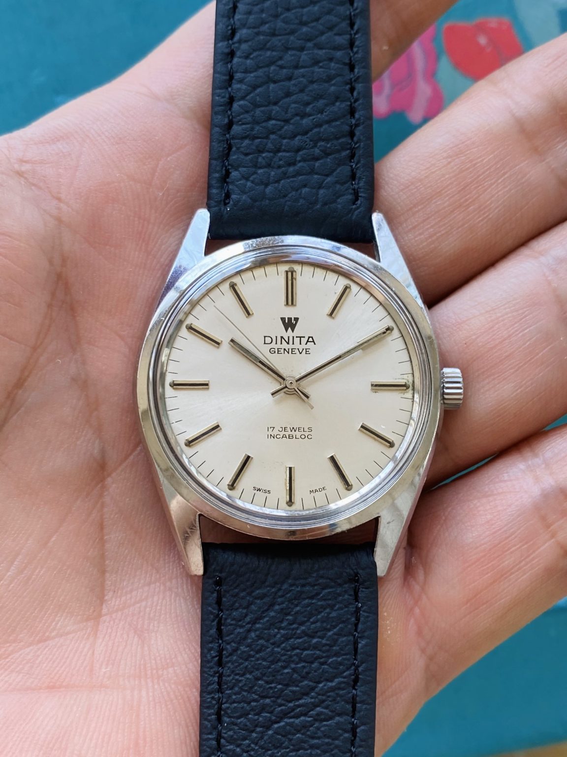 Swiss Made Vintage DINITA Manual Wind Watch ETA2750 17 Jewels 36mm 099-0180