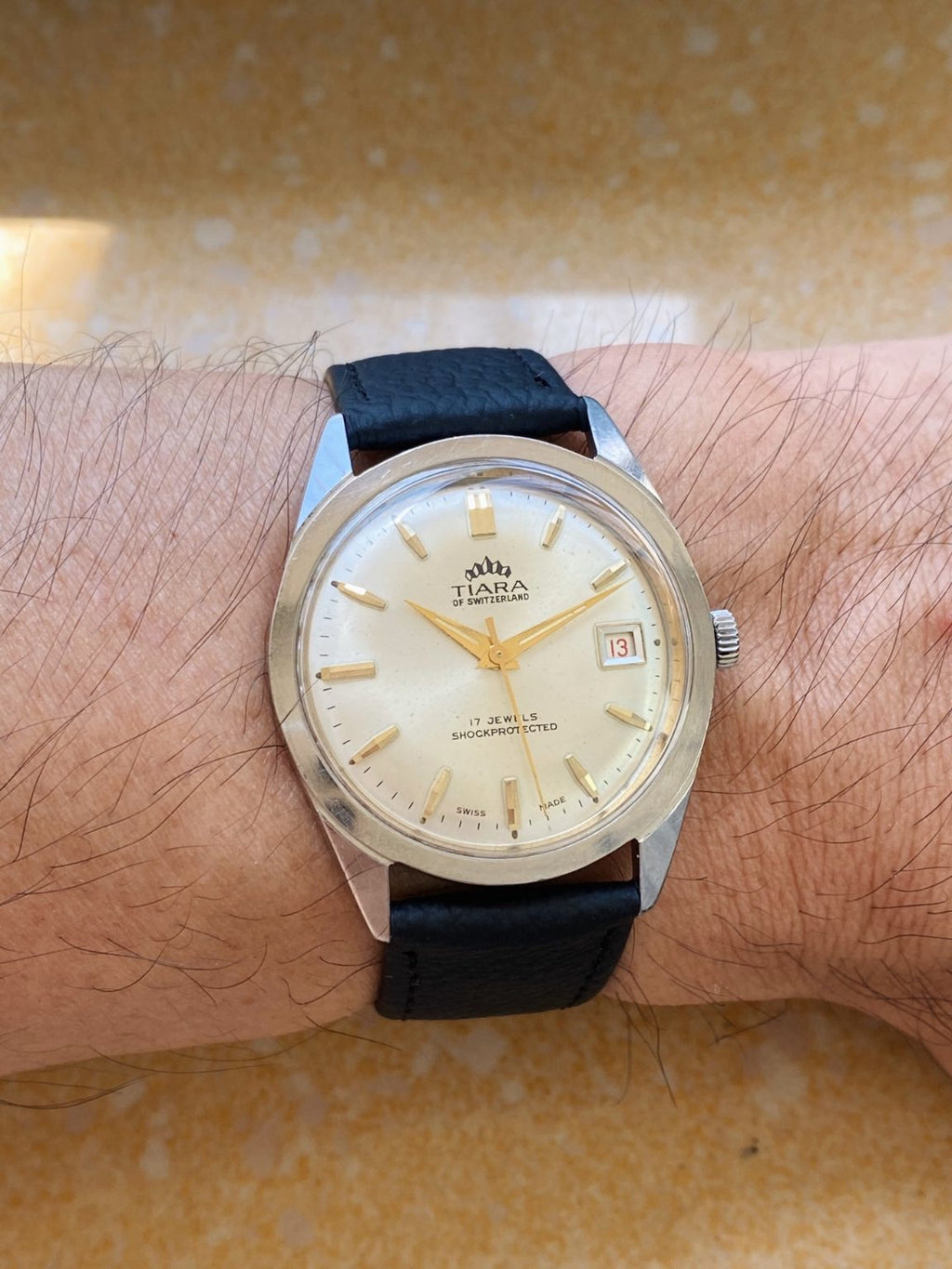 Swiss Made Rare Vintage TIARA Men's Manual Wind Watch ETA2409 36mm 158-0268