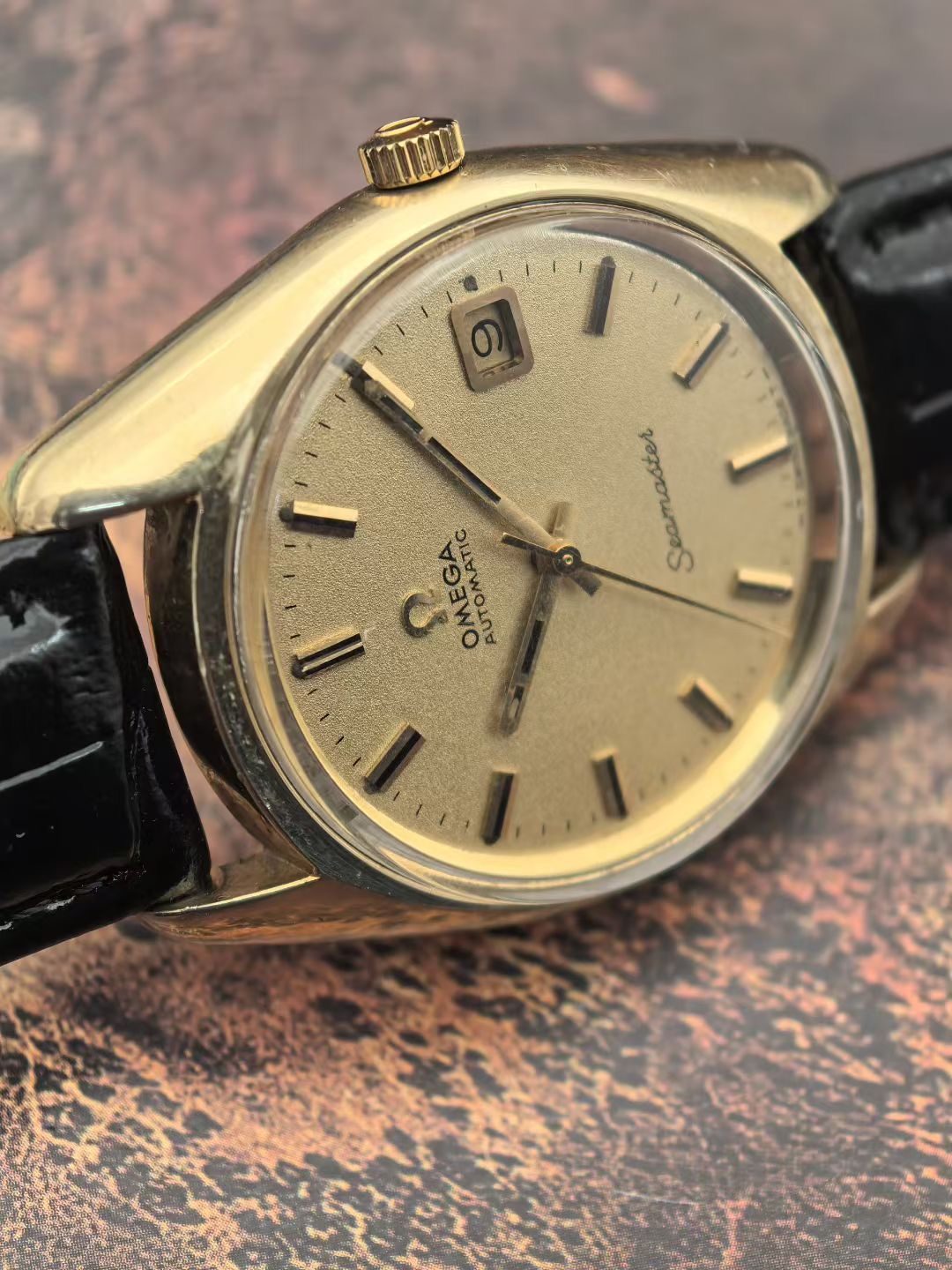 Vintage Omega Seamaster Automatic Watch Cal.565 Golden Sparkle Dial 115-4700