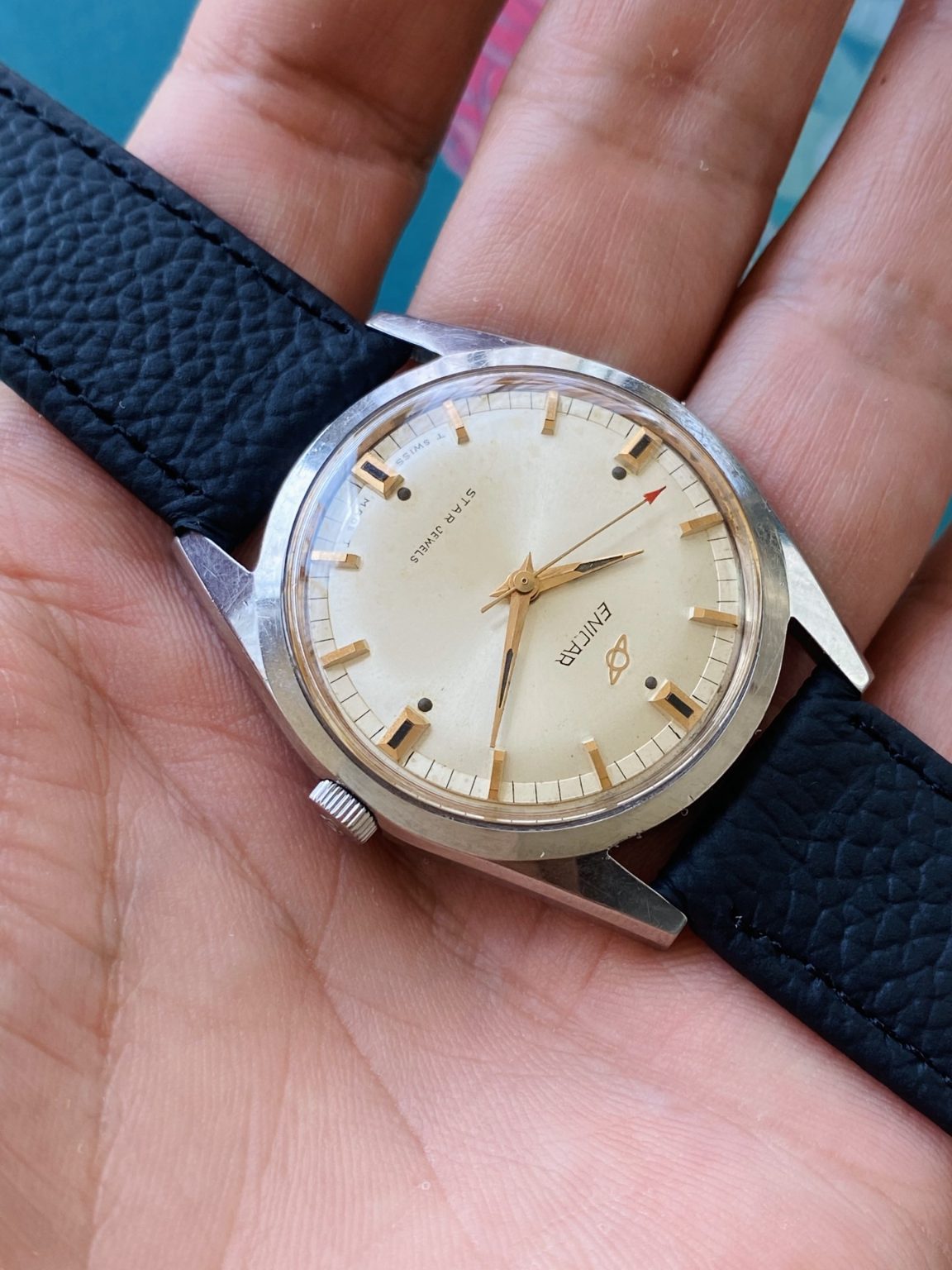 Enicar Vintage Ocean Pearl AR-140 Manual-Winding Swiss Watch 36mm 124-0268