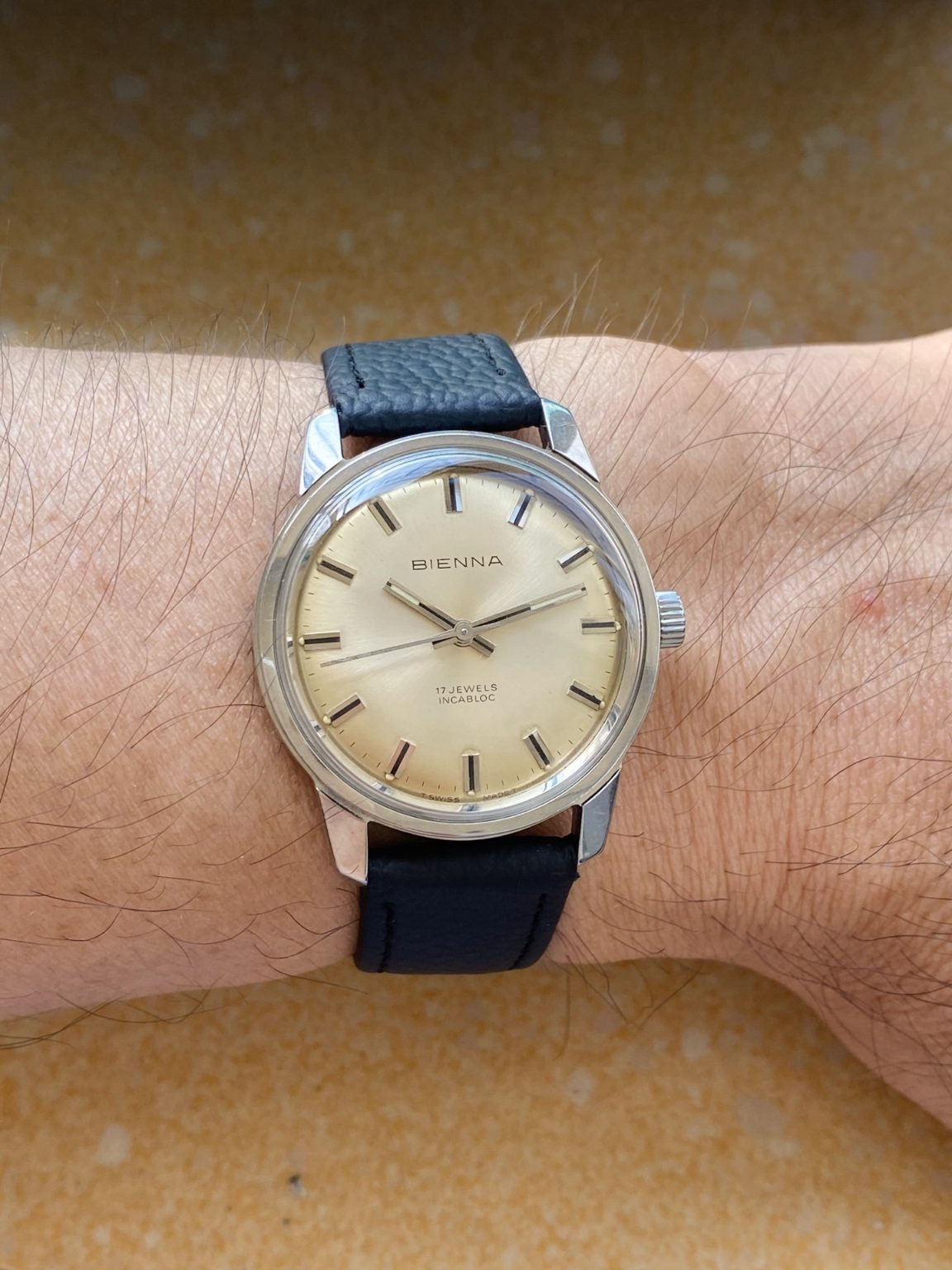 Swiss Vintage BIENNA Manual Winding Watch ETA2750 17 Jewels 34mm 171-0180