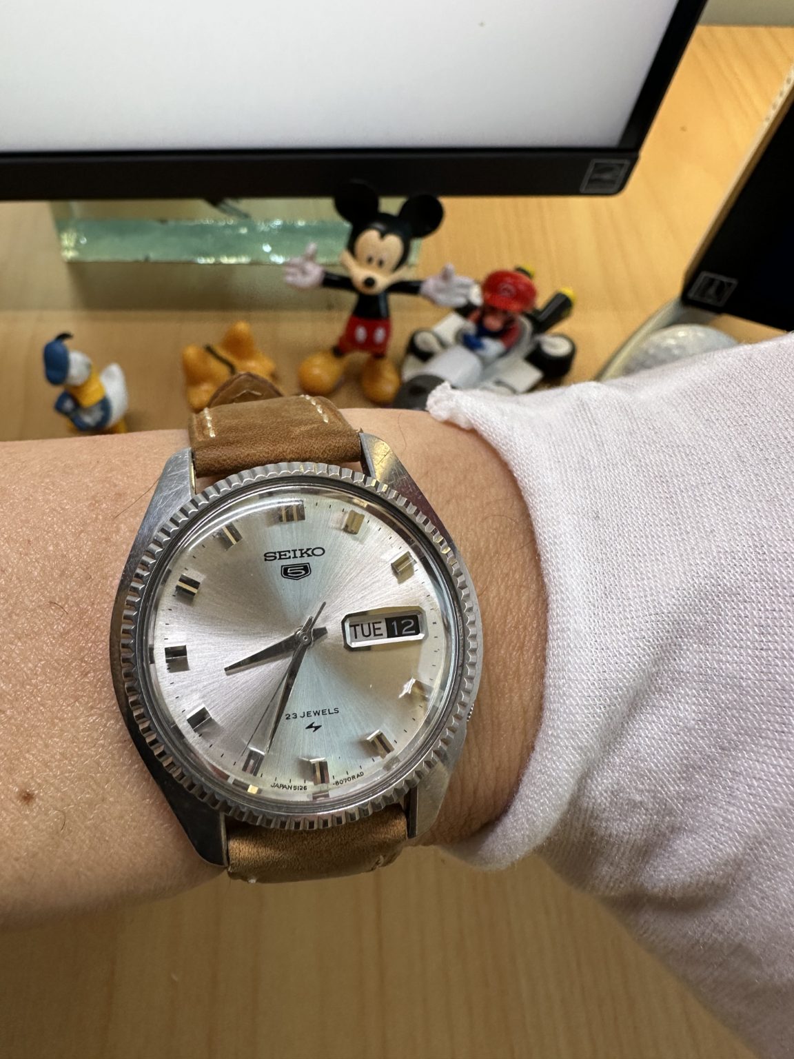 Seiko Number 5 Automatic Watch Day Date 37mm 23 Jewels Cal.5126A 174-0300