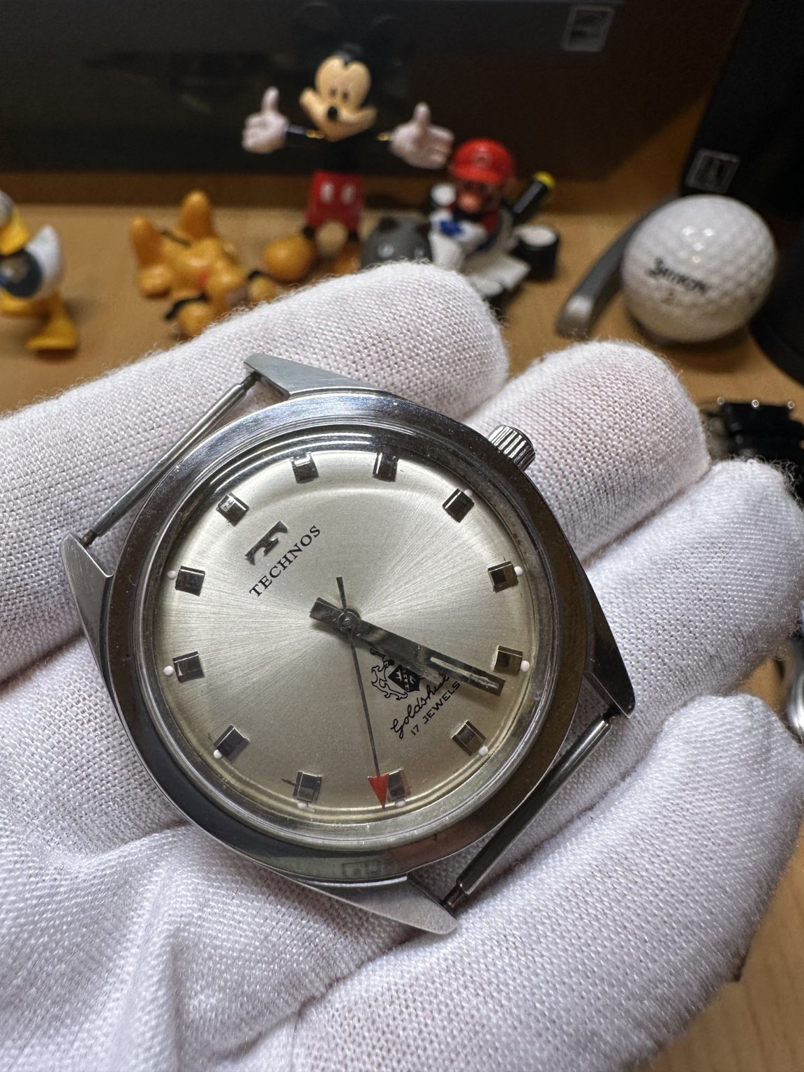 Swiss Vintage Technos Manual Winding Watch ETA2750 17 Jewels 36mm 202-0220