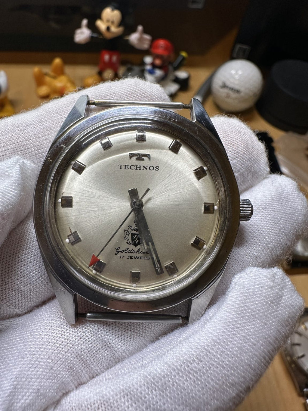 Swiss Vintage Technos Manual Winding Watch ETA2750 17 Jewels 36mm 202-0220