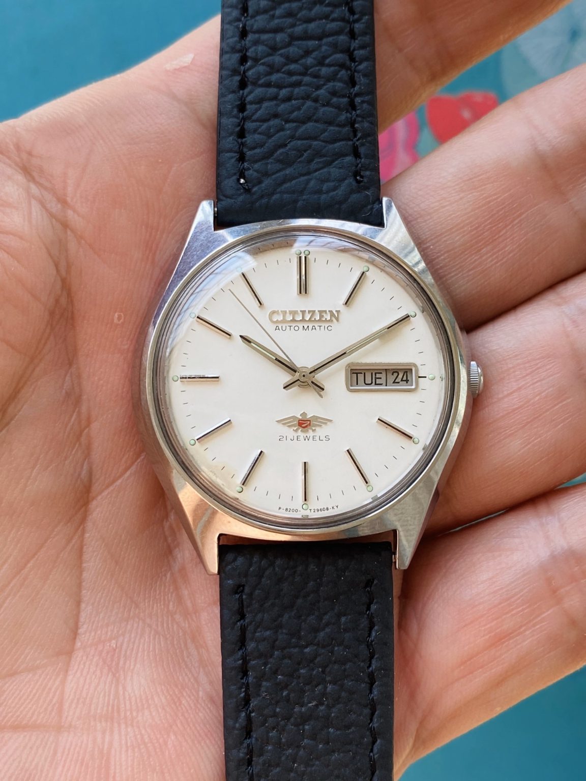 Vintage Citizen White Eagle Automatic Watch 8200 21Jewels 36mm 224-0120