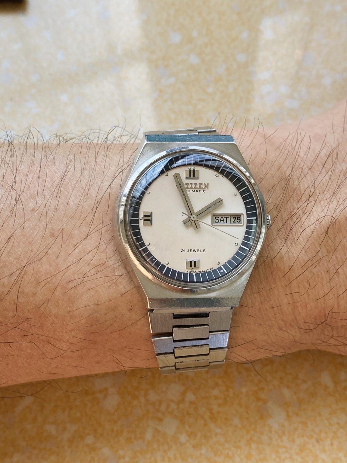 Special Citizen Men’s Day Date Automatic Watch Cal.8200A 21 Jewels 36mm 213-0160