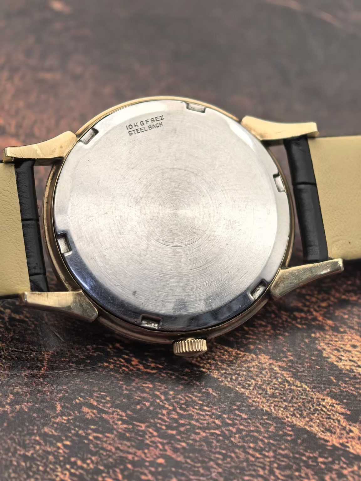 Omega 10K Gold Filled Bezel Automatic Date Watch 34mm Cal.563 240-3900