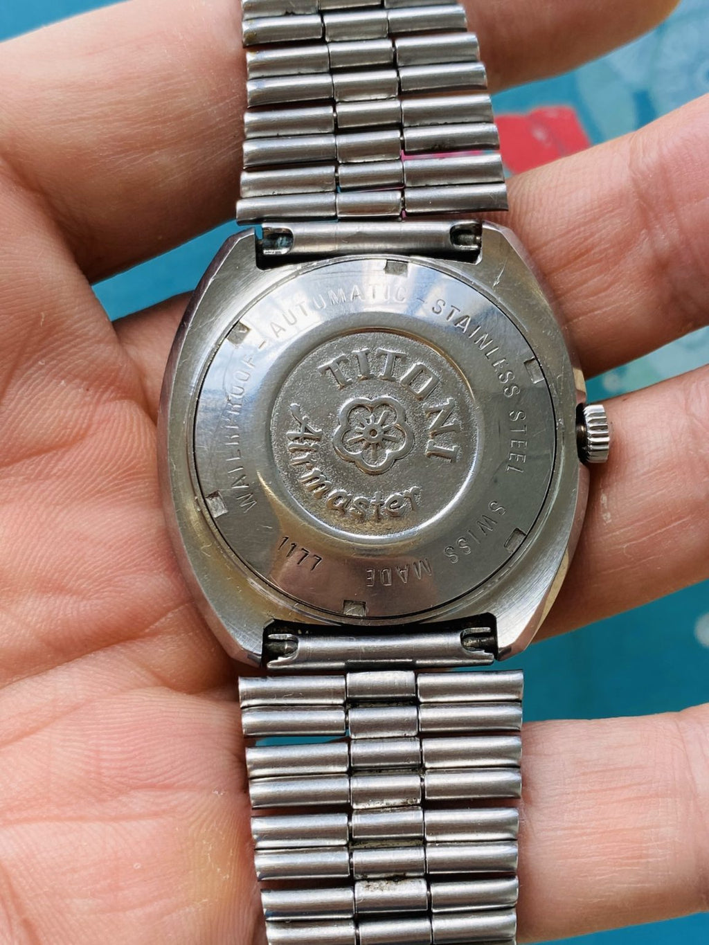 Swiss Made Titoni Airmaster Day Date Automatic Watch 37.5mm 25 Jewels 237-0360