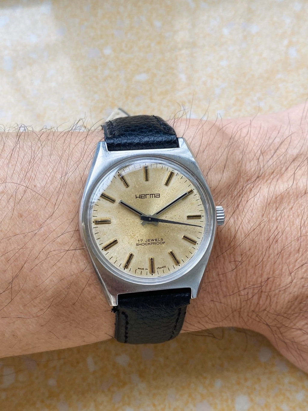 France Made HERMA Vintage Manual-Winding Mens' Watch 34.5mm 17 Jewels 257-0100