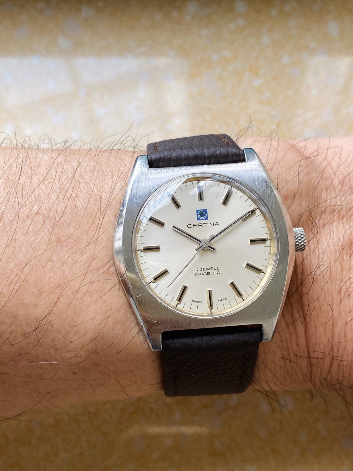 Swiss Made Certina Manual Wind Mens' Watch 37.3mm 2566 17 Jewels 288-0278