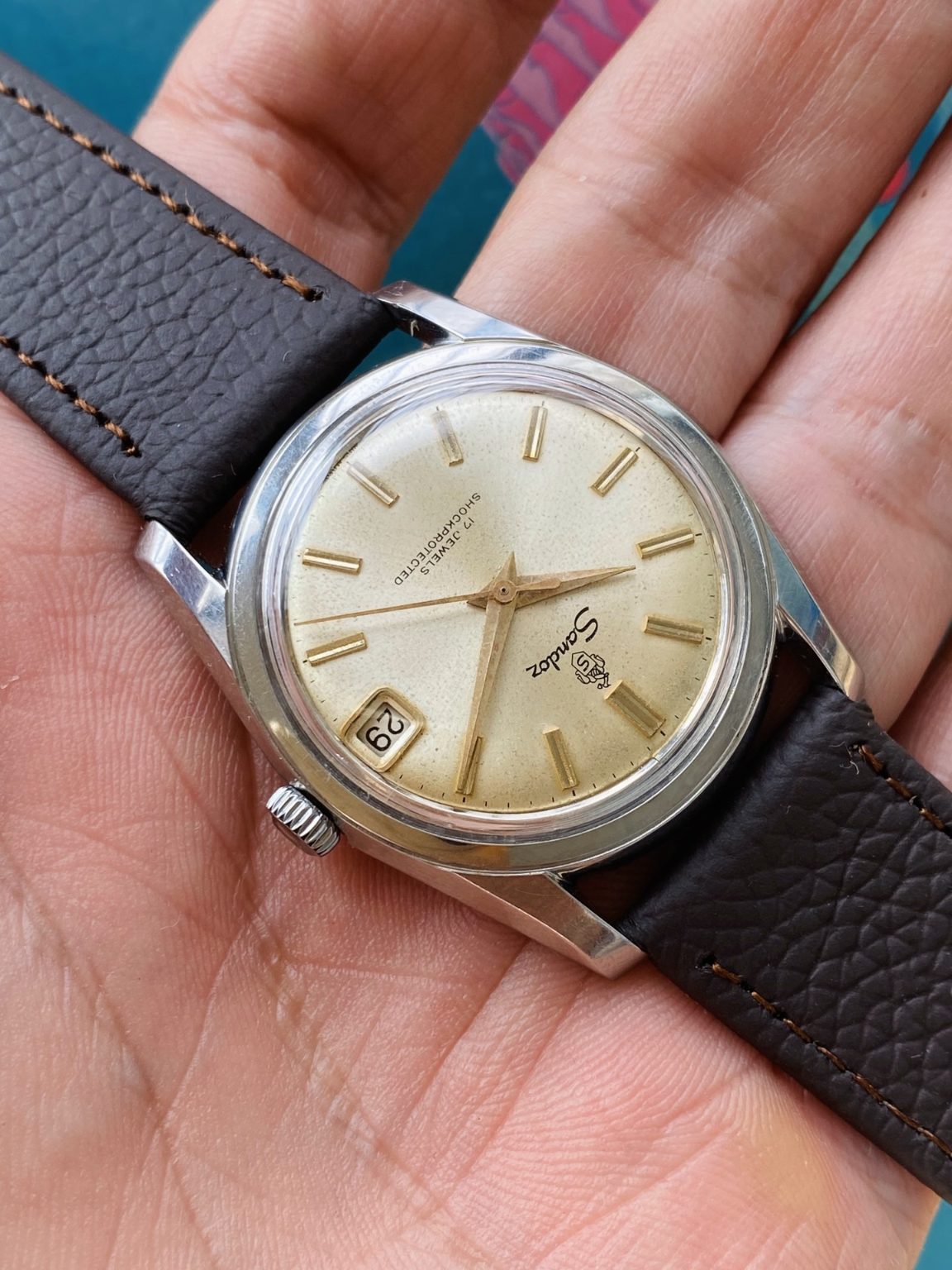 Swiss Made Sandoz Manual Wind Watch 17 Jewels 34.5MM 256-0198