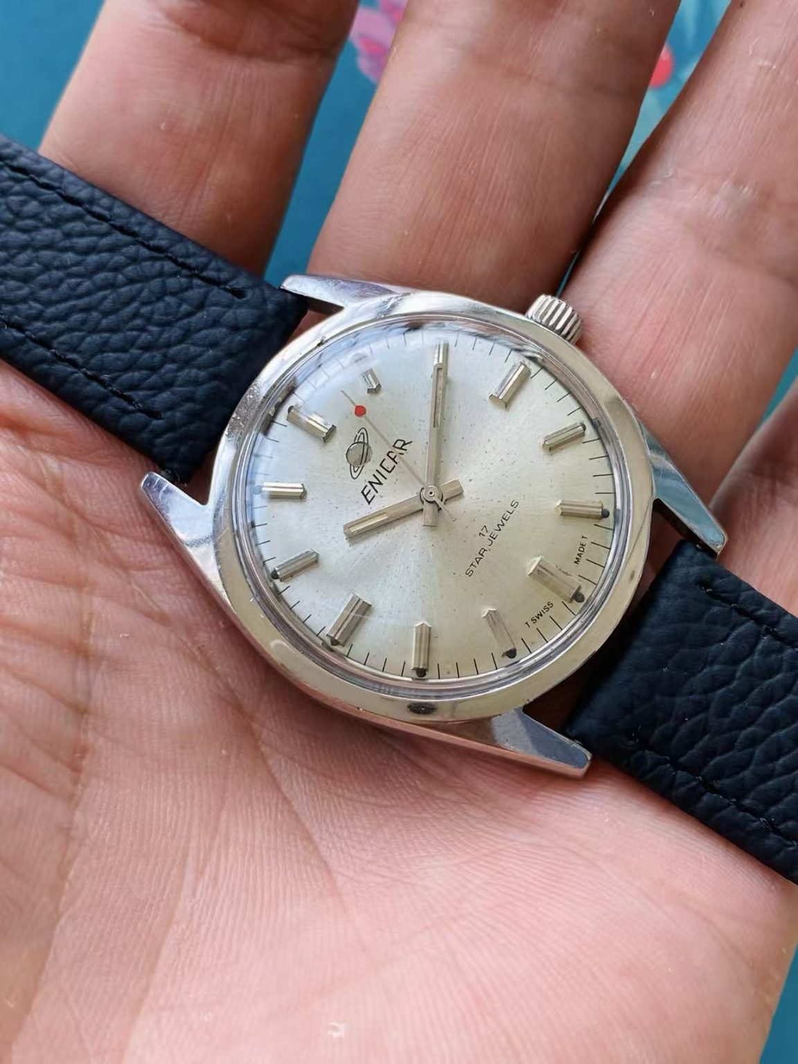 ENICAR Manual-Wind Swiss Watch Silver Domed Dial 36mm AR160 17Jewels 107-0160