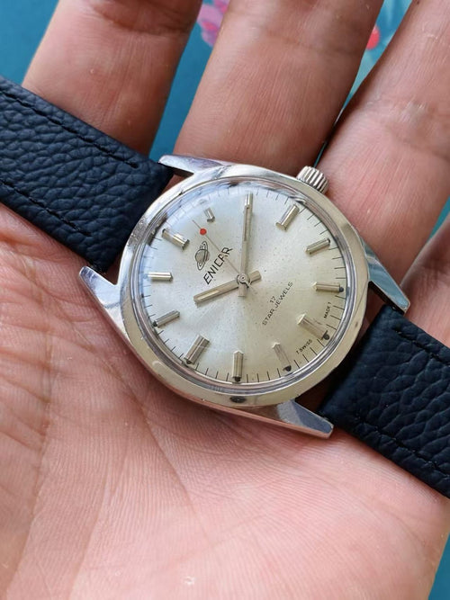 ENICAR Manual-Wind Swiss Watch Silver Domed Dial 36mm AR160 17Jewels 107-0160