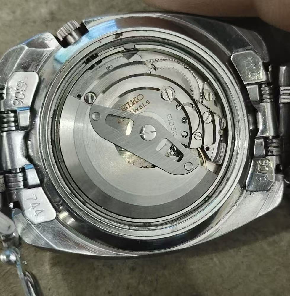 Seiko 5 ACTUS Day Date Automatic Watch 6106-7470S 25 Jewels 38MM 217-0250