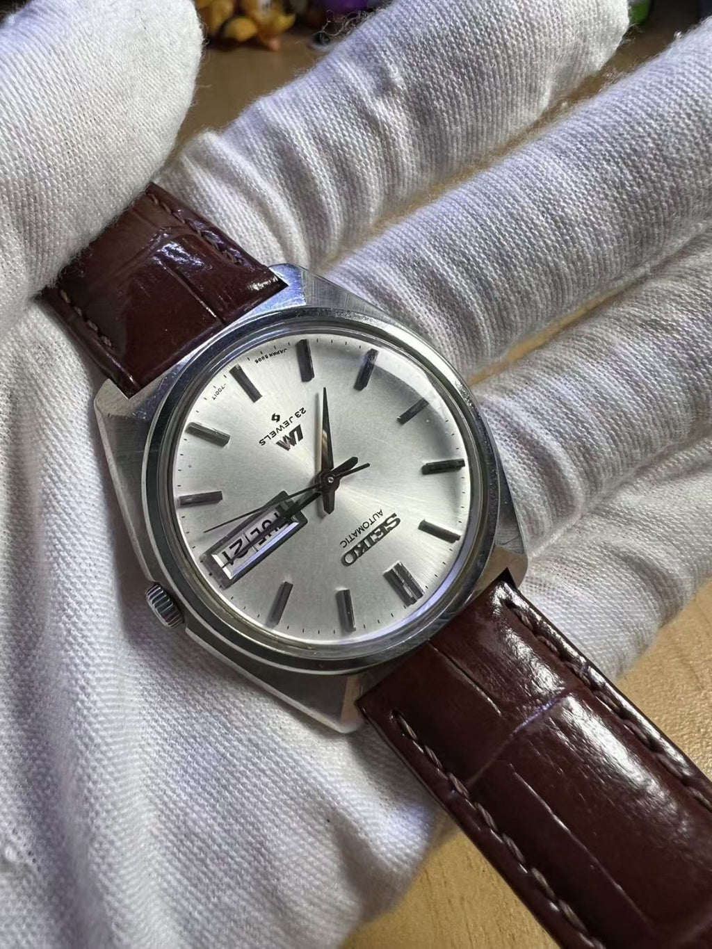 Seiko Lord Matic LM Day Date Automatic Watch 5606-7001T 23 Jewels 36MM 209-0520