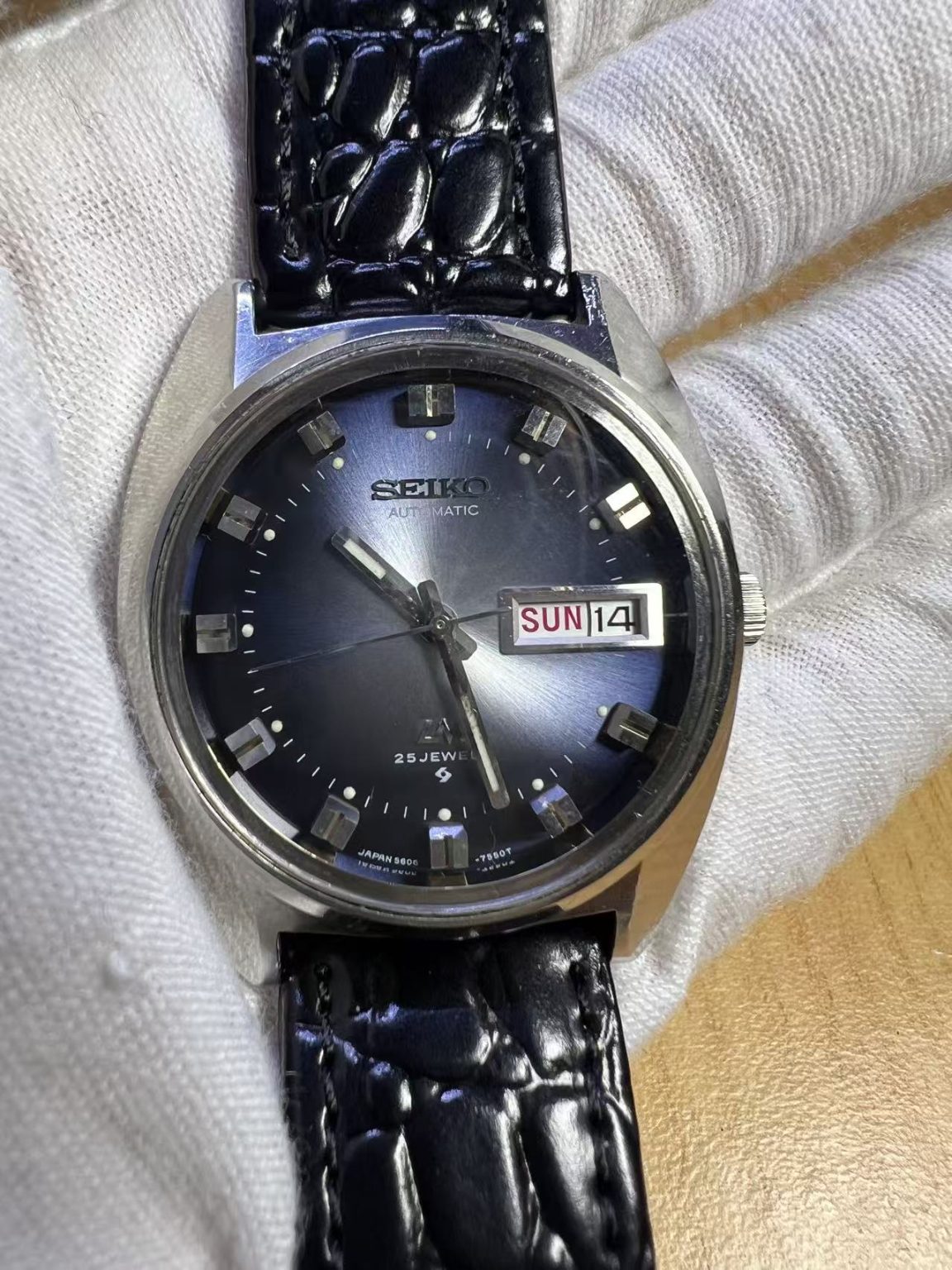 Rare Seiko Lord Matic LM Day Date Automatic Watch 5606A 25 Jewels 36MM 233-0520