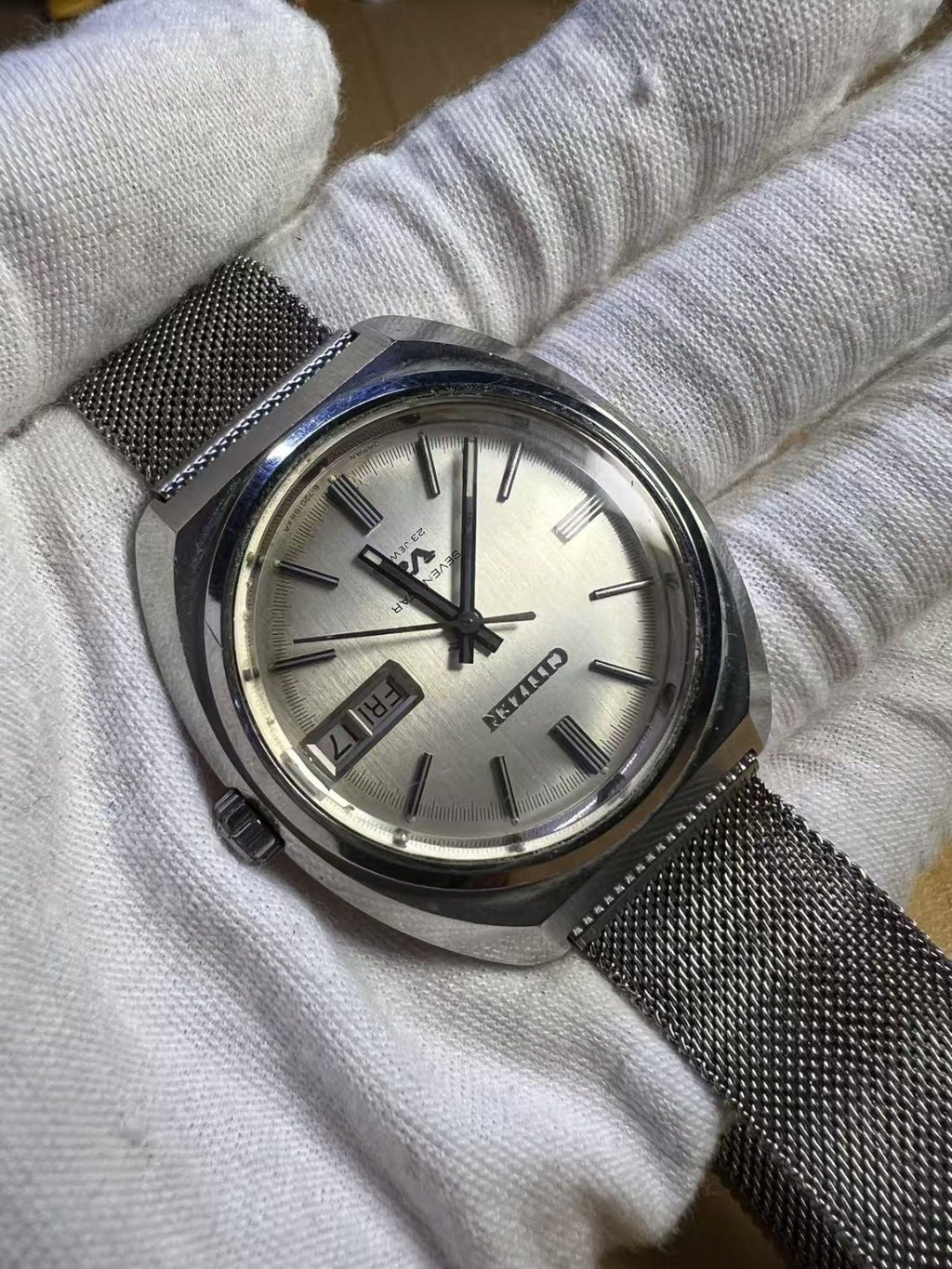 Citizen V2 Day Date Automatic Watch G-720188 KA 23 Jewels 38MM 188-0350