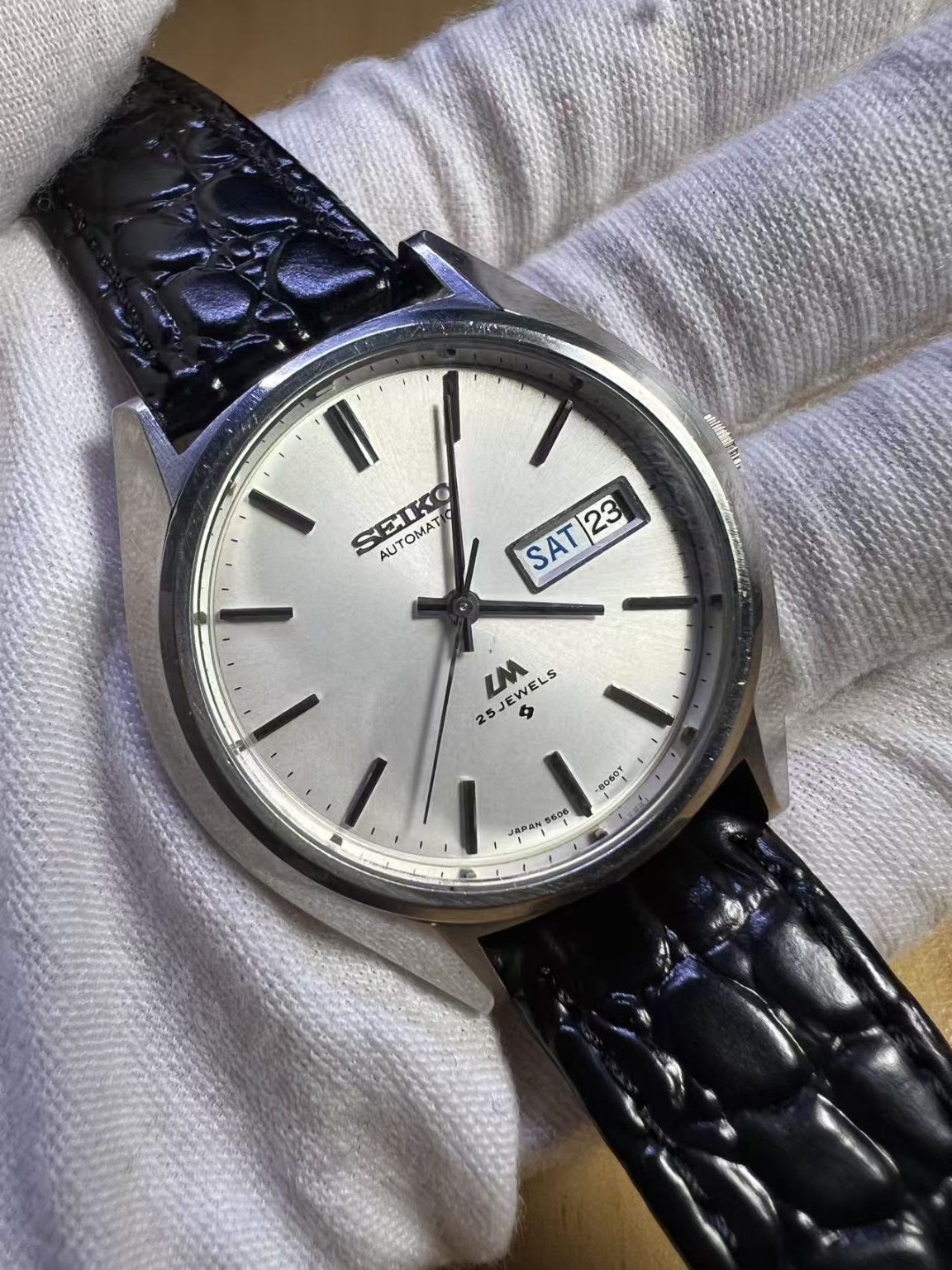 Seiko Lord Matic LM Day Date Automatic Watch 5606-8060T 25 Jewels 37MM 249-0520