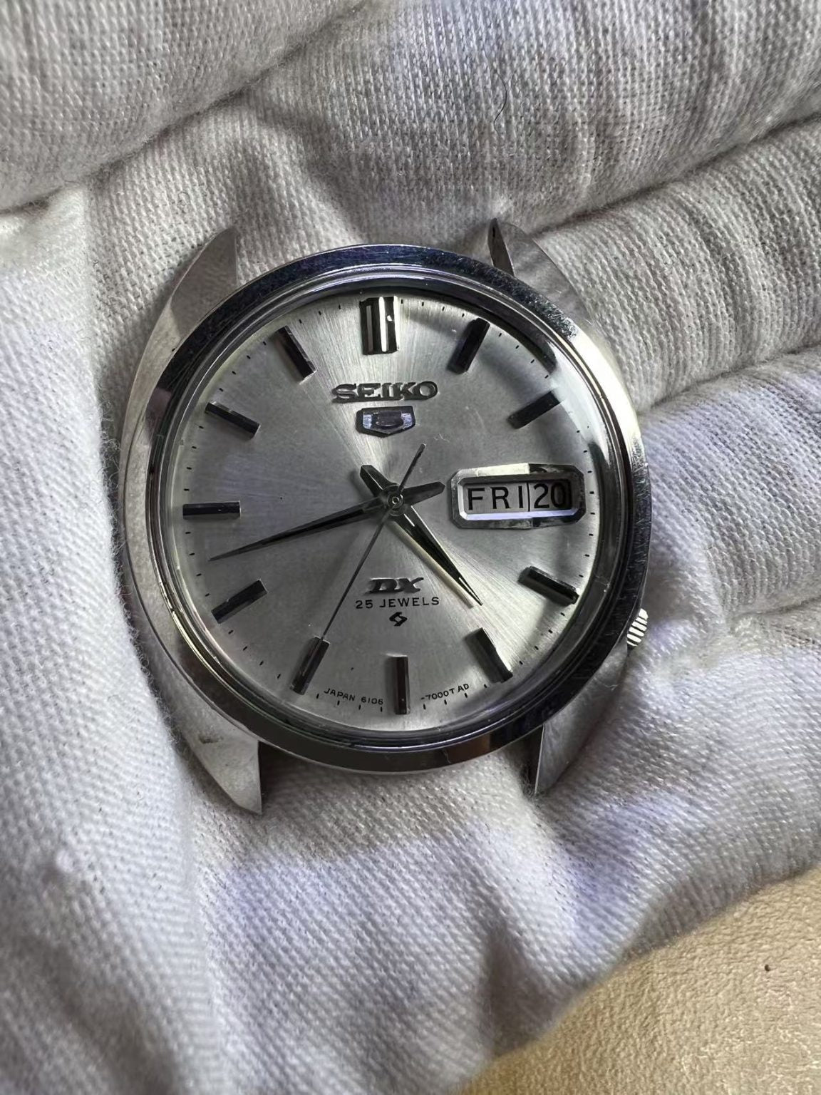 Seiko Number 5 DX Day Date Automatic Watch 6106-7000T 25 Jewels 36MM 145-0300