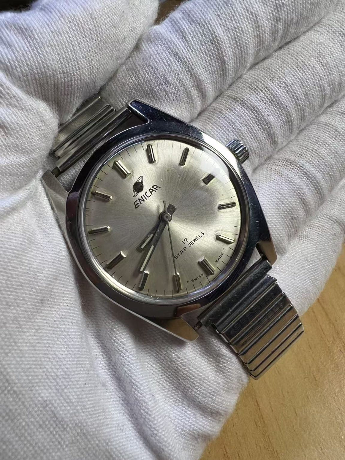 Swiss Made Enicar 160 Manual-Winding Watch 17 Jewels 36MM 147-0188