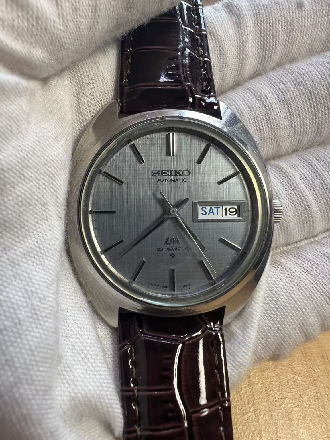 Seiko Lord Matic LM Day Date Automatic Watch 5606-7360T 23 Jewels 37MM 253-0540