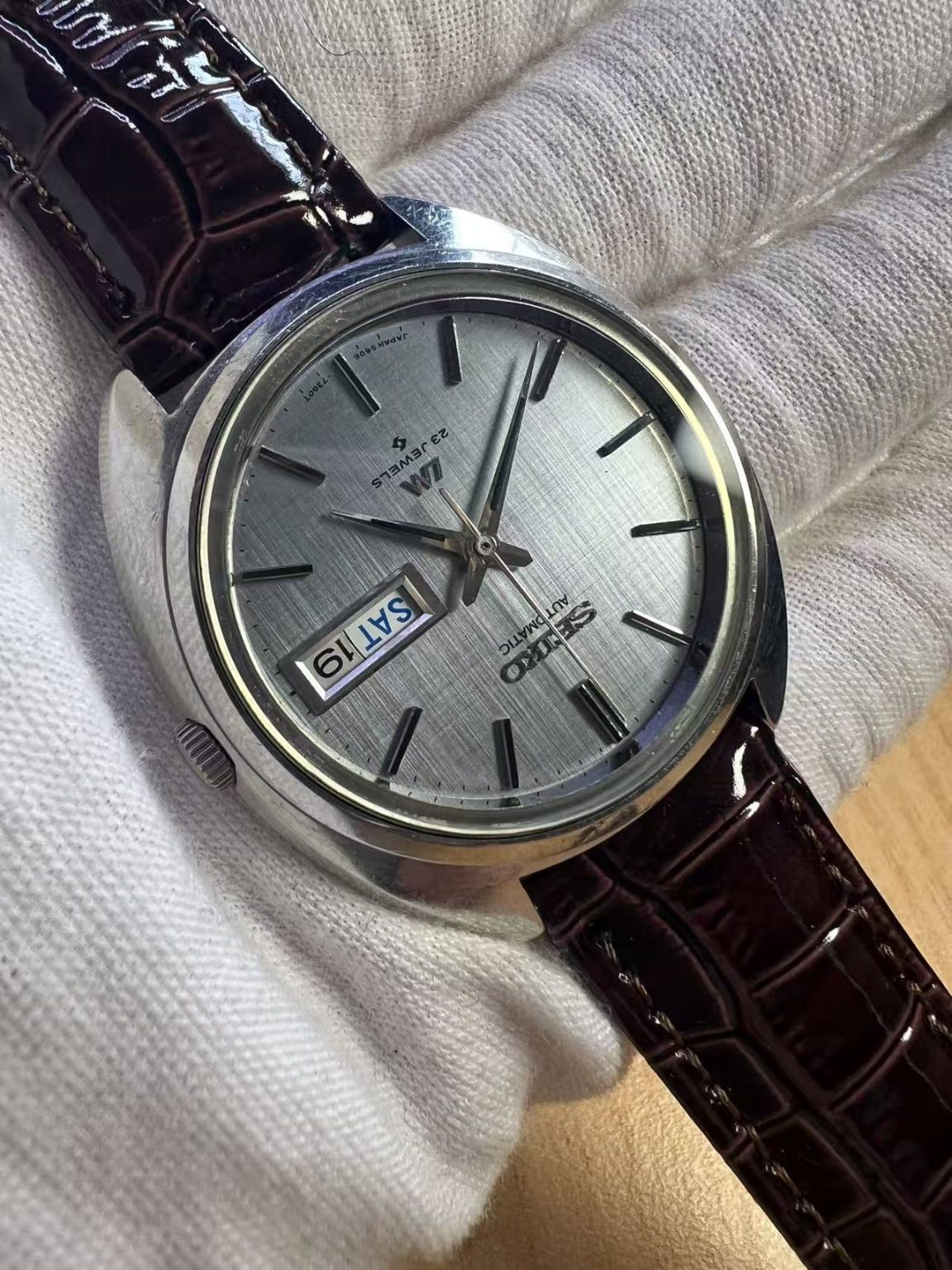 Seiko Lord Matic LM Day Date Automatic Watch 5606-7360T 23 Jewels 37MM 253-0540