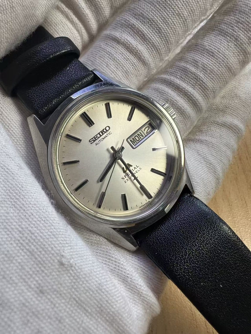 Seiko Lord Matic LM Special Day Date Automatic Watch 5216 23Jewels 36MM 207-0580