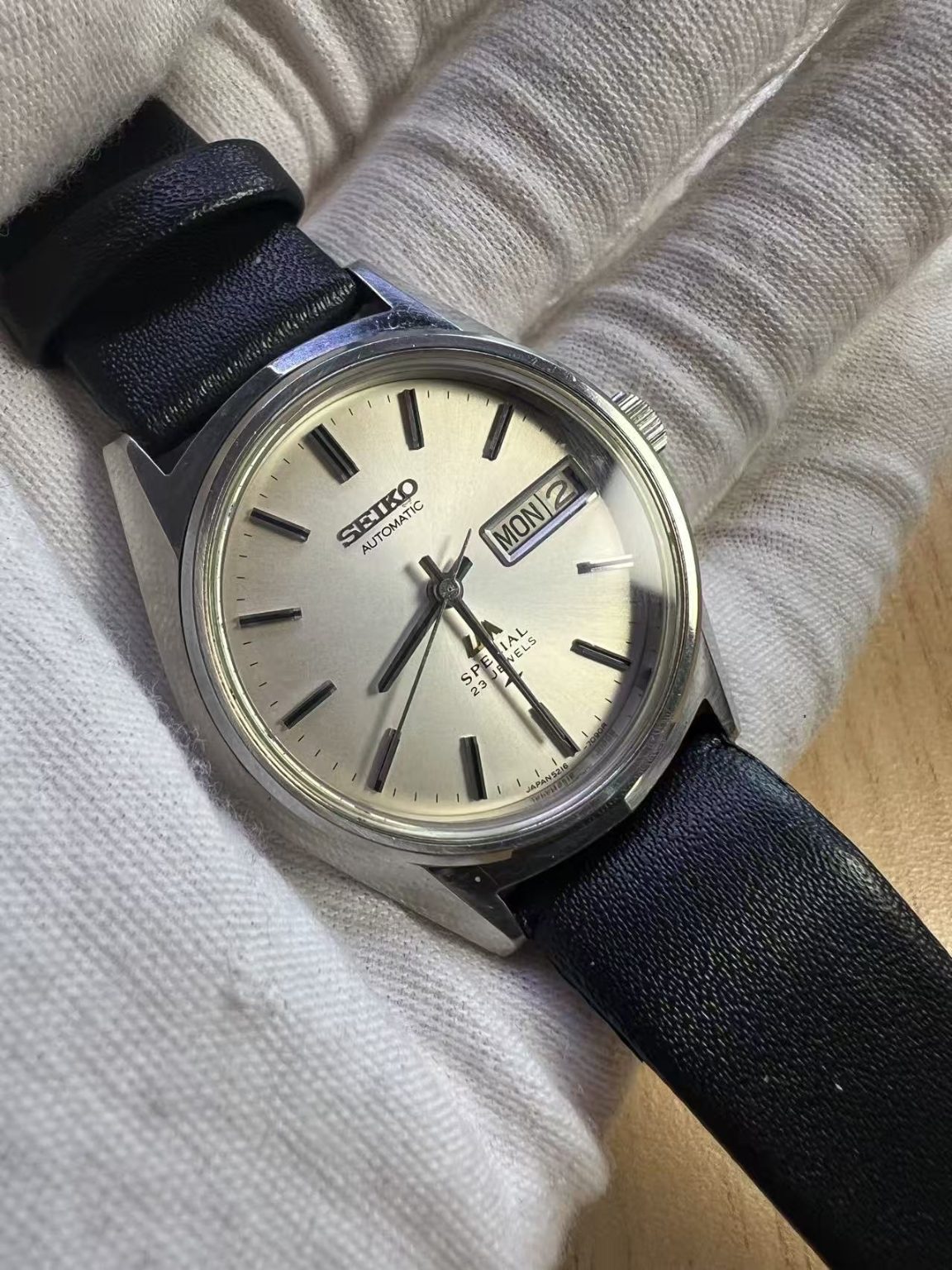 Seiko Lord Matic LM Special Day Date Automatic Watch 5216 23Jewels 36MM 207-0580