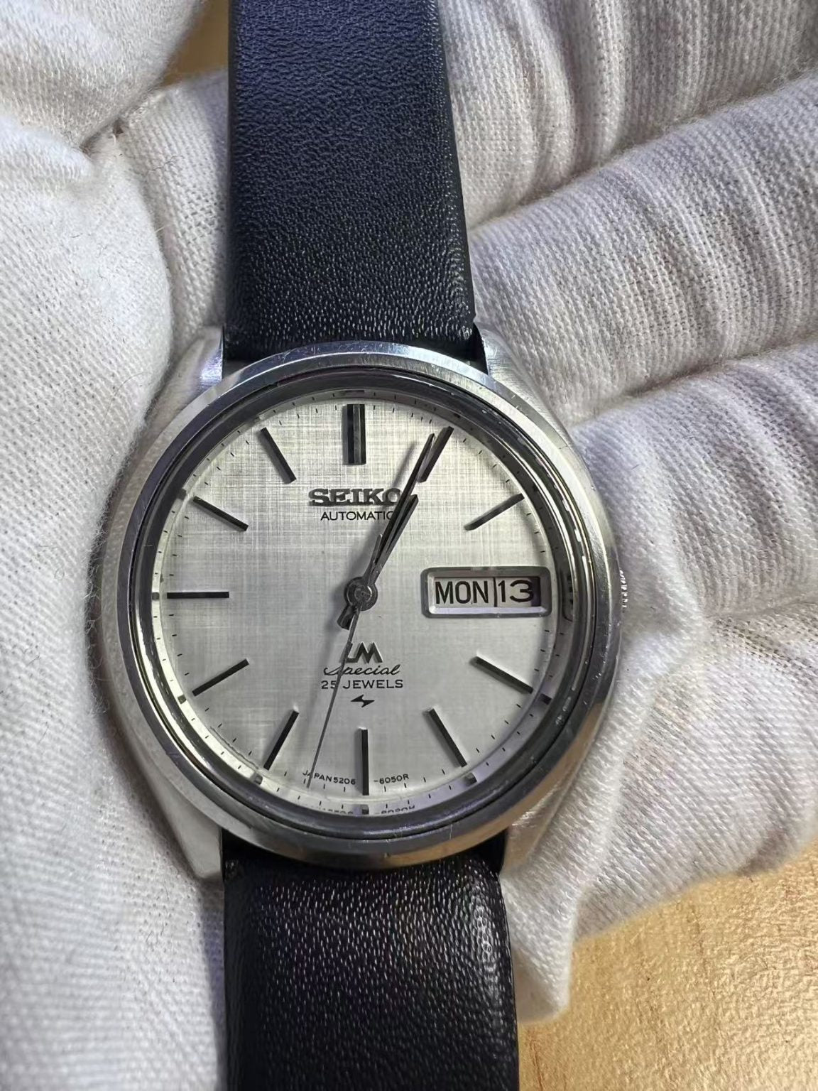 Seiko Lord Matic LM Special Day Date Automatic Watch 5206 25Jewels 36MM 242-0550