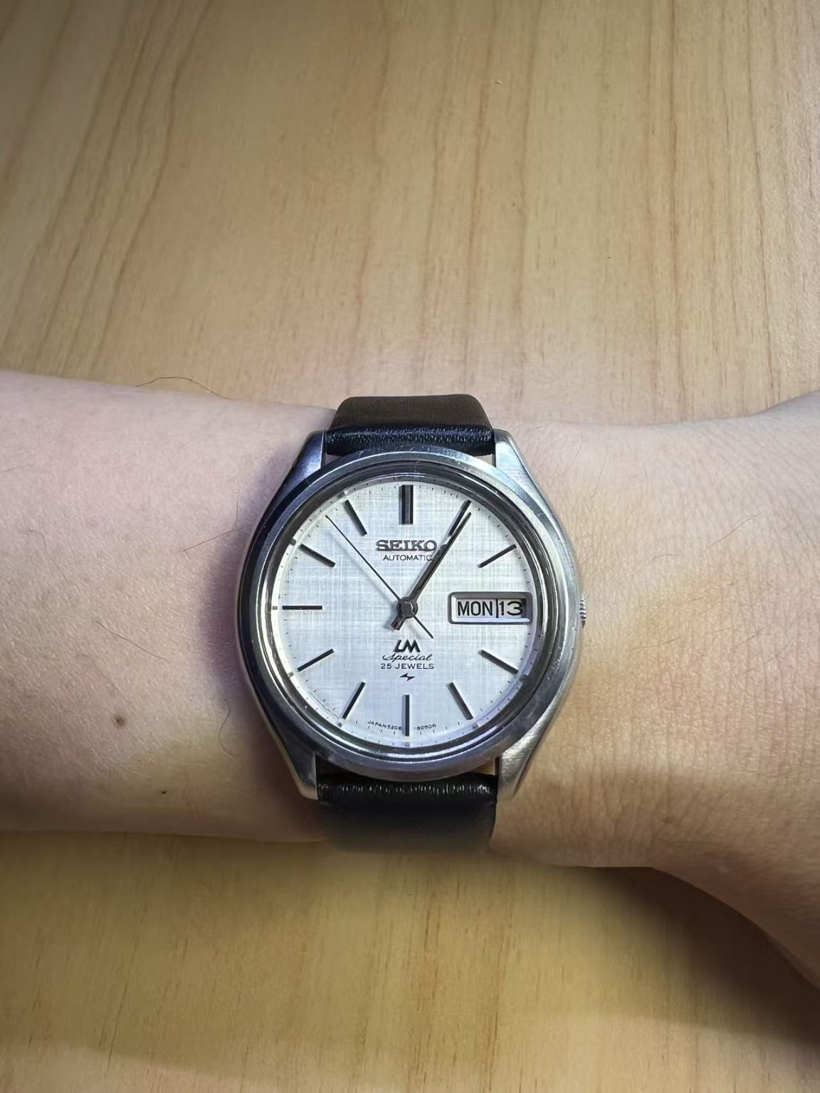 Seiko Lord Matic LM Special Day Date Automatic Watch 5206 25Jewels 36MM 242-0550