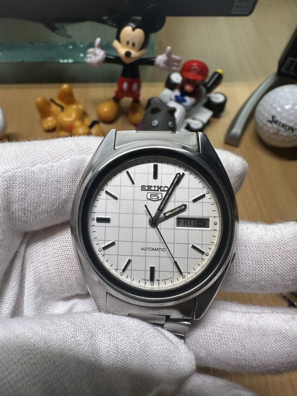 Seiko Men's Number 5 Automatic Day Date Watch Cal.7009 36mm 204-0150