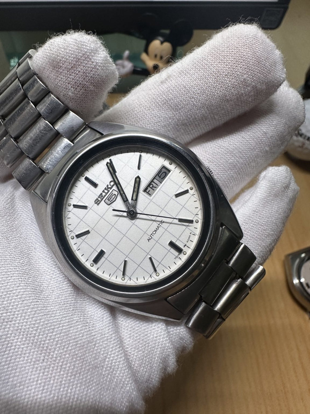 Seiko Men's Number 5 Automatic Day Date Watch Cal.7009 36mm 204-0150