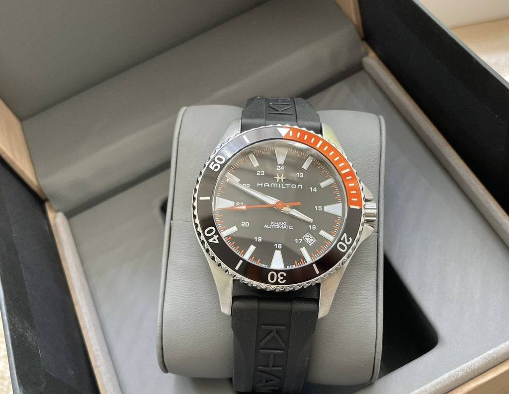 Hamilton Khaki Navy Scuba Automatic Watch H82305331 40mm Full Set 276-2100