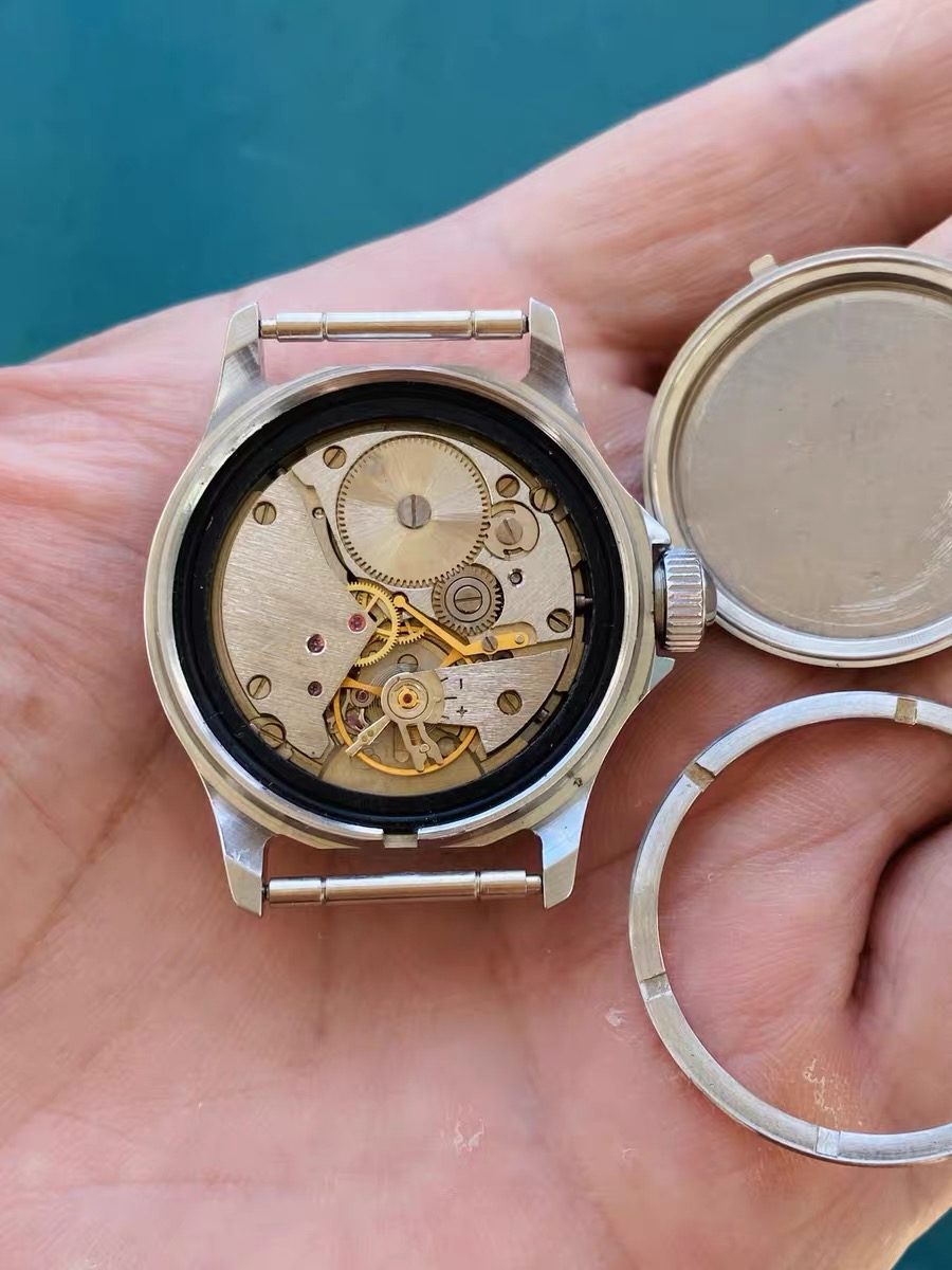 Very Rare! VOSTOK Manual Winding Watch 34mm 328-0238