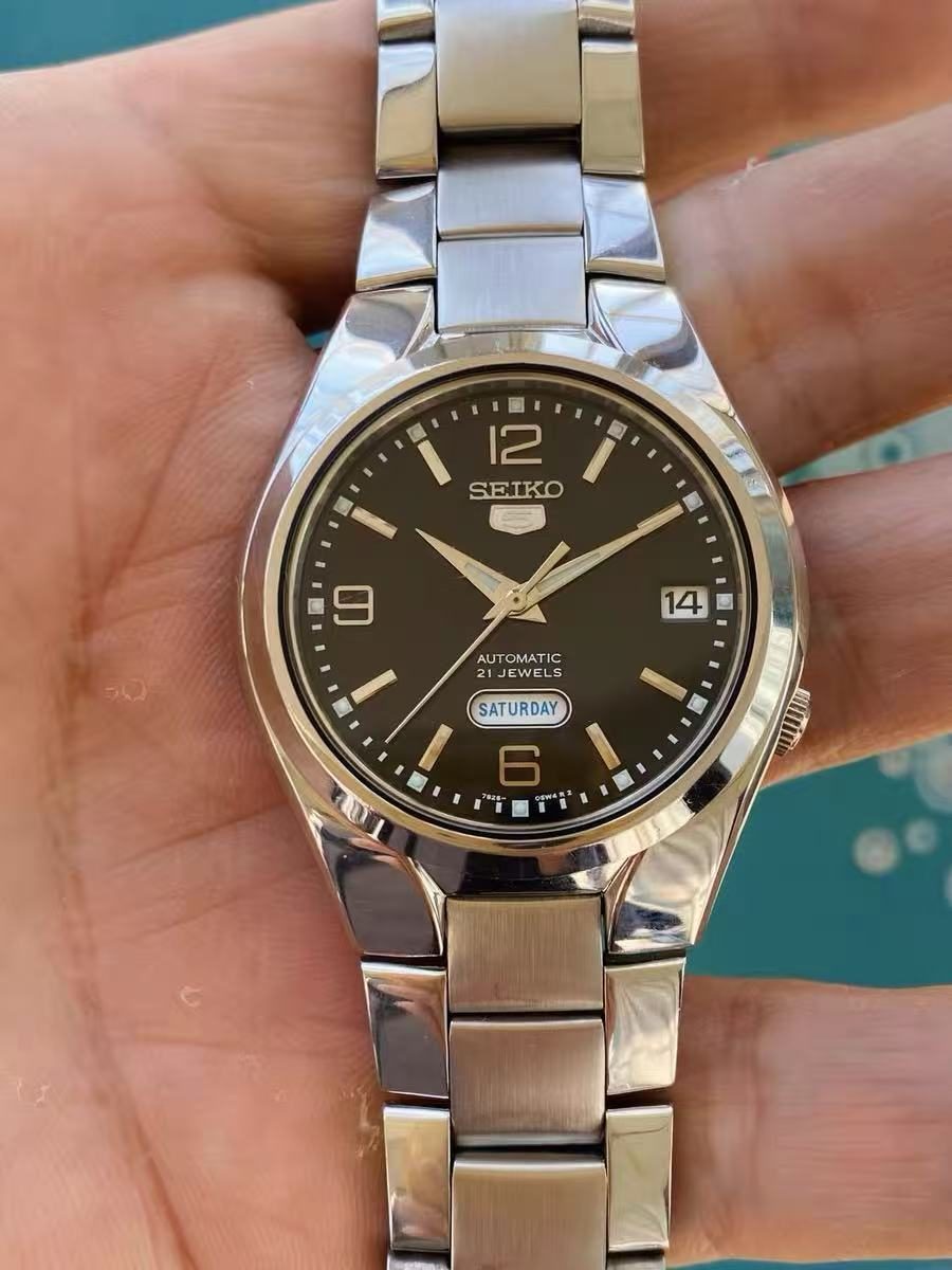 Seiko Number 5 Day Date Automatic Watch 7S26 21 Jewels 37MM 325-0248