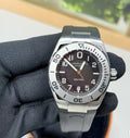 Hamilton Khaki Navy Sub Date Automatic Watch 2824-2 25 Jewels 42MM 339-2800