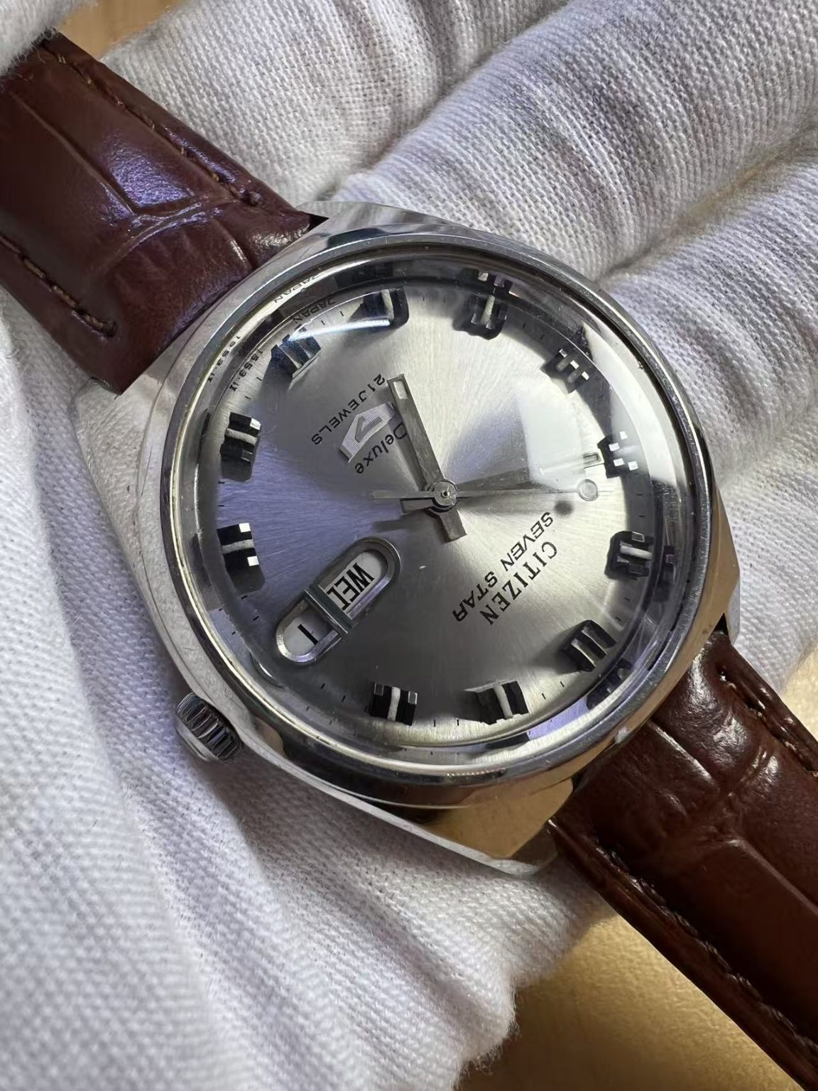 Citizen Seven Star Day Date Automatic Watch 23 Jewels 36MM 302-0300