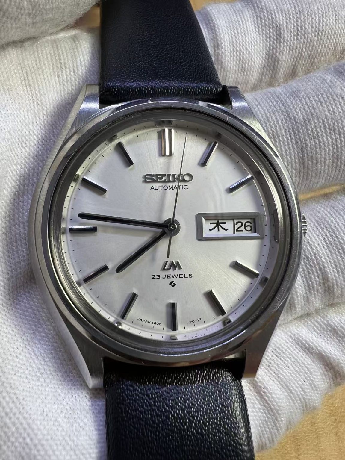 Seiko Lord Matic LM Day Date Automatic Watch 5606 23 Jewels 36MM 305-0420